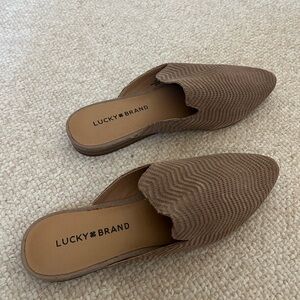 Lucky Brand Women's Tan Textured Mules